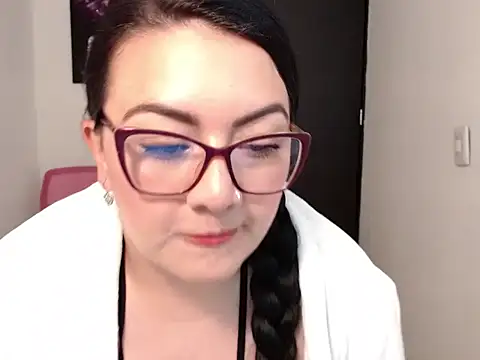 Sam  savage online show from November 20, 2025, 8:52 pm