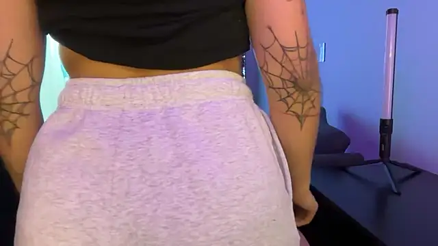 BabiSander11 online show from December 16, 2025, 5:51 pm