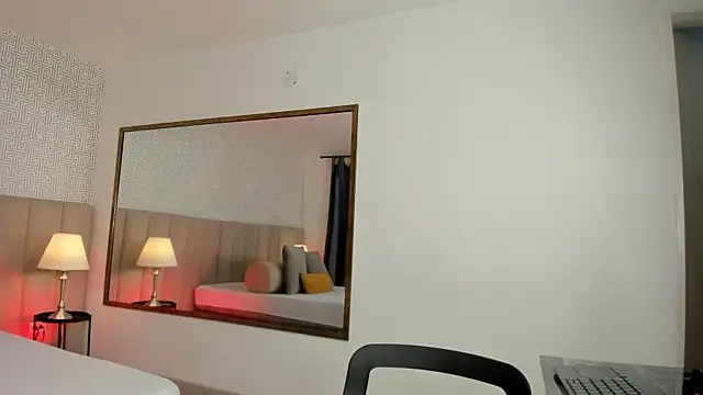 Sasha Wolff online show from March 17, 2026, 8:56 pm