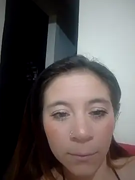 Snapshot of dayanarrb chatting on November 15, 2025, 4:43 am dayanarrb online show from November 15, 2025, 4:43 am