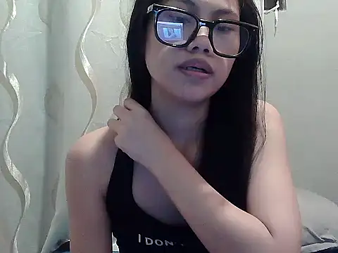 VelvetCharm pinay online show from December 3, 2025, 11:47 pm