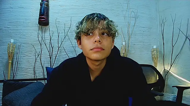 Snapshot of nathan_bell chatting on November 16, 2025, 4:07 am nathan bell online show from November 16, 2025, 4:07 am