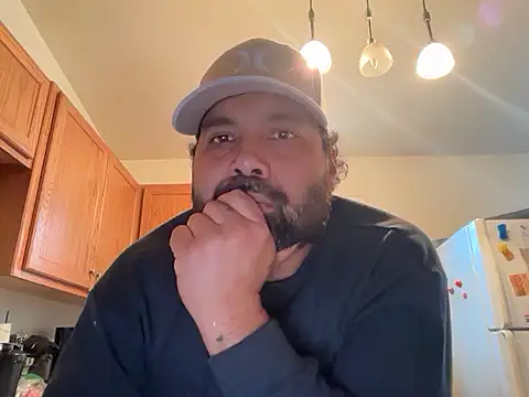 Snapshot of bigheadaddy90 chatting on November 17, 2025, 8:03 pm bigheadaddy90 online show from November 17, 2025, 8:03 pm