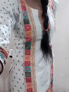 Snapshot of Asha_devi90 chatting on February 7, 2026, 2:59 am Asha devi90 online show from February 7, 2026, 2:59 am