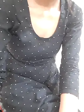 Snapshot of Asha_devi90 chatting on February 12, 2026, 2:01 pm Asha devi90 online show from February 12, 2026, 2:01 pm