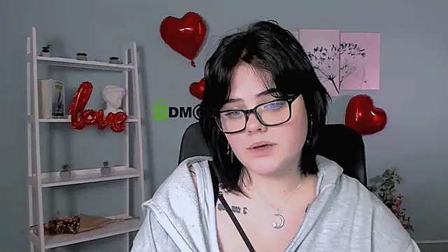 lika pop online show from February 13, 2026, 8:38 pm