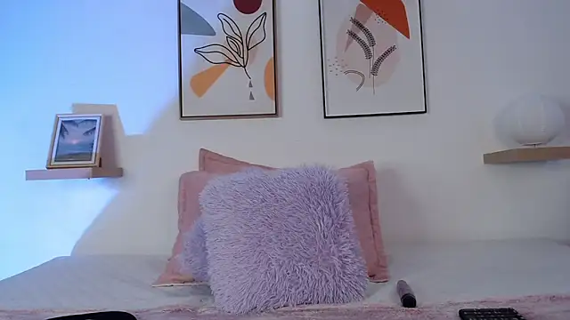 blackvelvetx69 online show from December 16, 2025, 8:58 pm