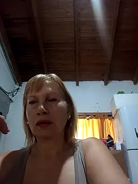 Snapshot of SexyMilf1211 chatting on February 21, 2026, 2:18 pm SexyMilf1211 online show from February 21, 2026, 2:18 pm