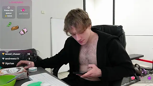 Charles Dreams online show from December 3, 2025, 8:07 pm