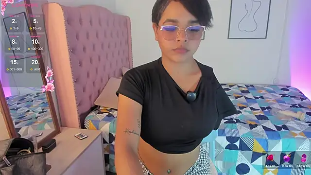 Snapshot of Tatiana-Jaaramillo chatting on April 23, 2026, 8:22 pm Tatiana-Jaaramillo online show from April 23, 2026, 8:22 pm