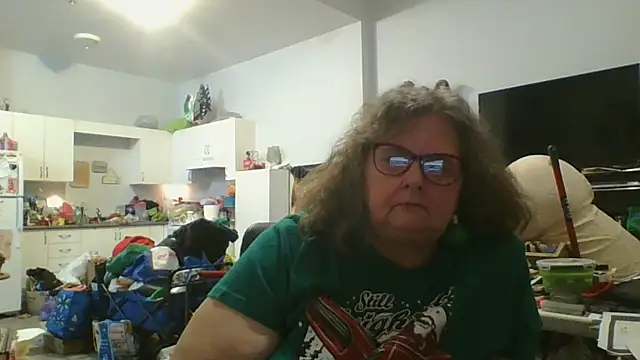 TiguhguhrsRose online show from November 26, 2025, 3:29 am