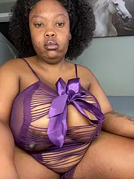 Busty-Sweetheart online show from February 15, 2026, 7:51 am