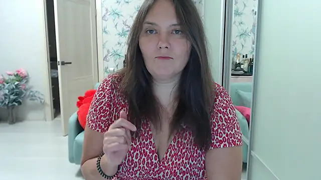 Snapshot of cappuchinno chatting on December 1, 2025, 4:45 pm cappuchinno online show from December 1, 2025, 4:45 pm