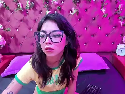 Snapshot of _Ivy_Luna chatting on January 8, 2026, 9:06 pm Ivy Luna online show from January 8, 2026, 9:06 pm