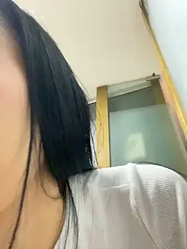 Linda  fiore online show from February 14, 2026, 3:03 am