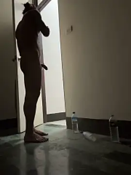 black-1406 online show from February 22, 2026, 6:06 pm