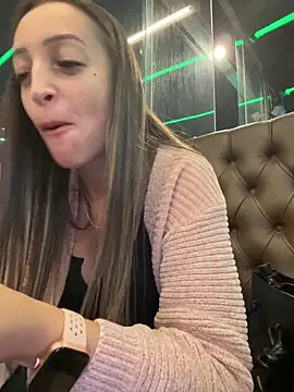 BelleRune online show from March 20, 2026, 10:25 pm