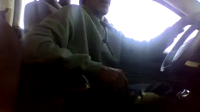 dickencidr online show from April 9, 2026, 8:14 pm