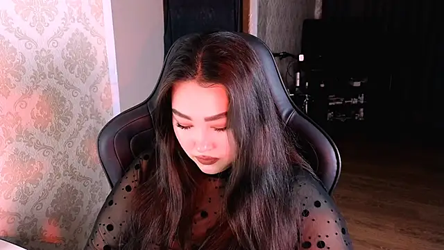 Emma Uilson online show from February 5, 2026, 9:52 pm