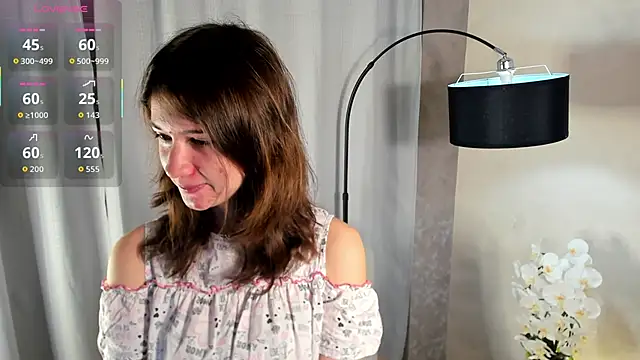 MarilynMun online show from December 15, 2025, 2:16 am