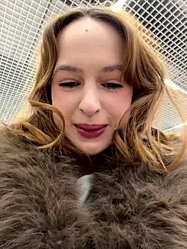 Snapshot of hani_obsessed chatting on January 9, 2026, 10:40 am hani obsessed online show from January 9, 2026, 10:40 am