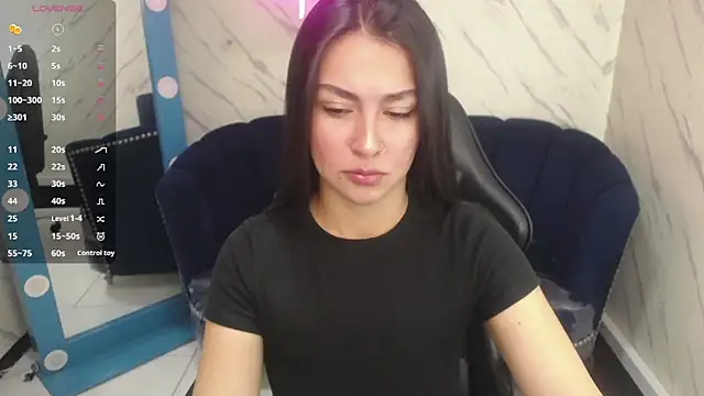 Maleja v  online show from January 7, 2026, 1:13 pm