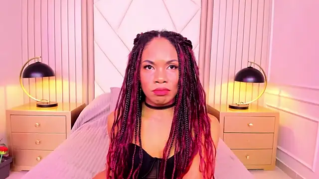 LailaDavidson online show from April 18, 2026, 12:20 pm