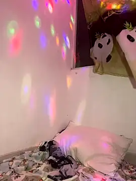 lizmy online show from December 20, 2025, 5:03 am