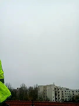 Snapshot of Motosz chatting on November 15, 2025, 11:29 am Motosz online show from November 15, 2025, 11:29 am