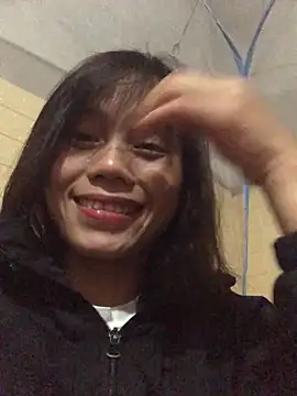 Snapshot of Trangbabylove chatting on November 15, 2025, 1:18 pm Trangbabylove online show from November 15, 2025, 1:18 pm