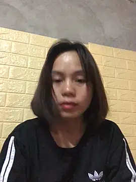 Trangbabylove online show from March 15, 2026, 3:23 am