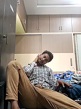 Snapshot of Sandeepa897 chatting on December 17, 2025, 5:13 am Sandeepa897 online show from December 17, 2025, 5:13 am