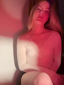 Snapshot of Josefinswe chatting on November 26, 2025, 10:22 pm Josefinswe online show from November 26, 2025, 10:22 pm