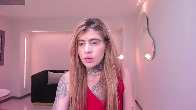 CarlaBrunni online show from December 19, 2025, 1:29 pm