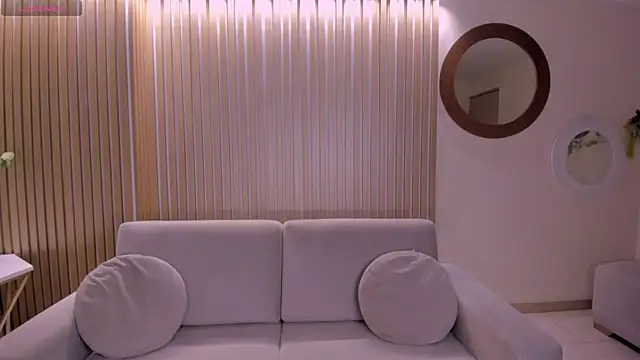 ZaraKafruni online show from December 21, 2025, 3:57 am