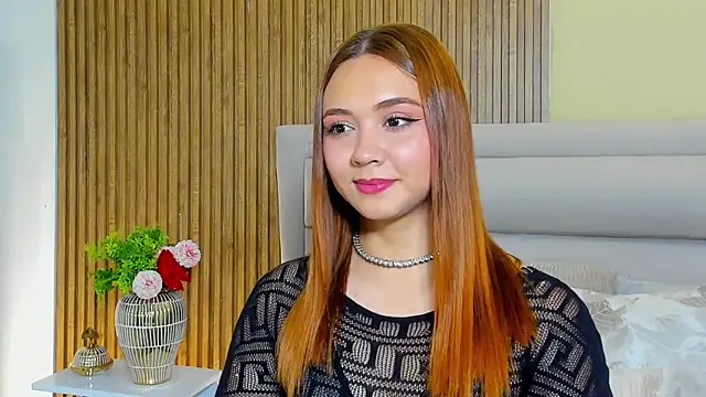 LondraBlush online show from April 15, 2026, 1:40 pm