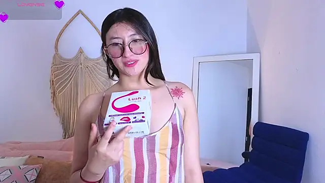 ChaosDoll   online show from December 19, 2025, 7:21 pm