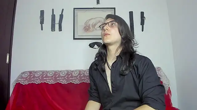 Snapshot of Amoneth_Xx chatting on November 18, 2025, 8:13 pm Amoneth Xx online show from November 18, 2025, 8:13 pm