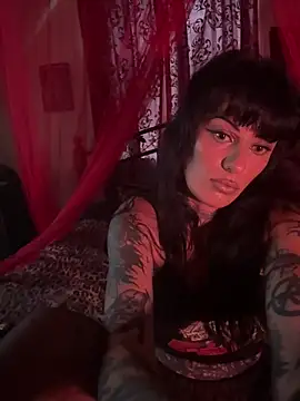 heavymetalvixen online show from March 26, 2026, 4:40 am