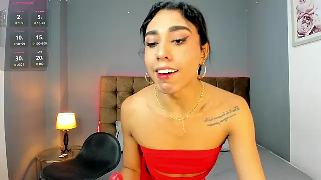 Violet Moon20 online show from February 4, 2026, 8:03 pm