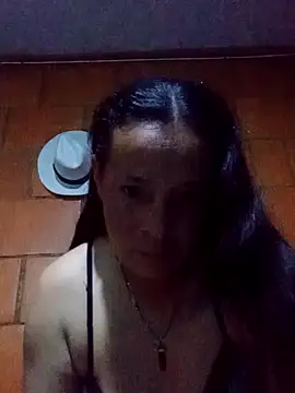 Snapshot of Deblin912 chatting on November 15, 2025, 11:54 pm Deblin912 online show from November 15, 2025, 11:54 pm