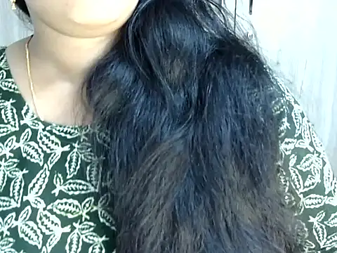 Muskan Jha online show from April 4, 2026, 3:31 pm