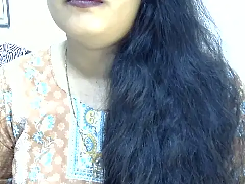 Muskan Jha online show from April 16, 2026, 1:06 am