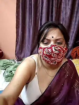 Cute-richa1 online show from January 16, 2026, 5:39 pm