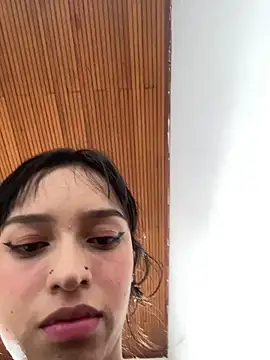 LiilithStonne online show from November 20, 2025, 4:07 pm