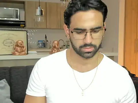 Brad Martin online show from November 19, 2025, 10:10 pm