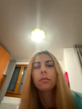 Snapshot of feliciafelon chatting on December 3, 2025, 5:44 pm feliciafelon online show from December 3, 2025, 5:44 pm