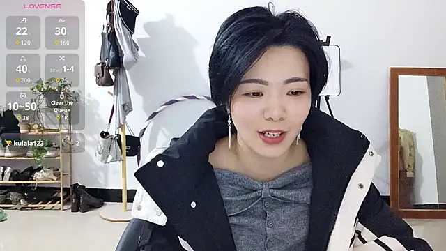 adele8731 online show from November 21, 2025, 2:27 pm