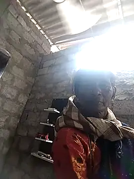 Snapshot of La44_telugu3 chatting on November 16, 2025, 9:48 am La44 telugu3 online show from November 16, 2025, 9:48 am