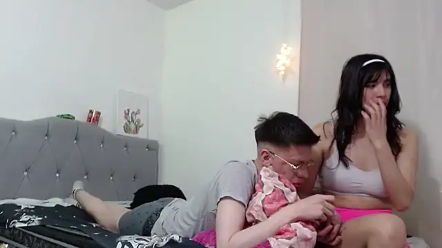 NAOMI-SENSUAL online show from December 2, 2025, 2:28 am